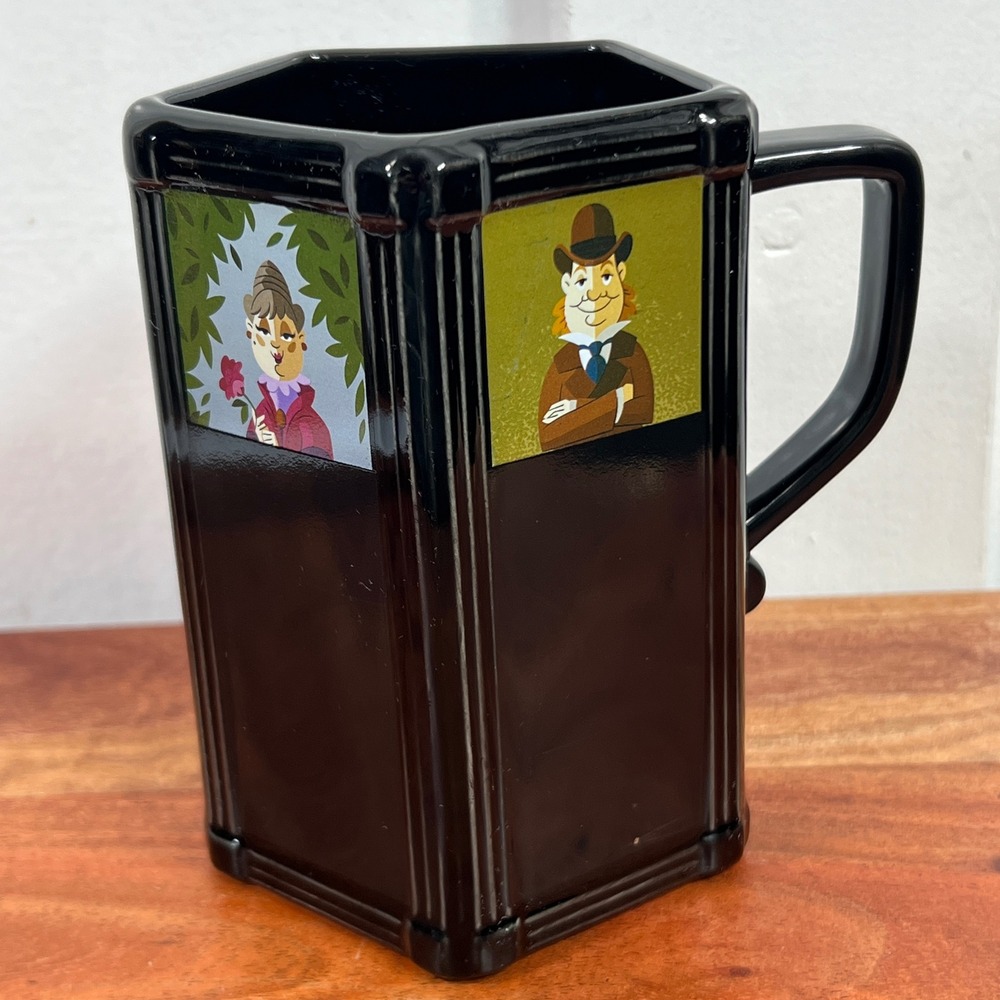 Disney Hallmark Haunted Mansion Stretching Portraits Color Changing Mug 14oz